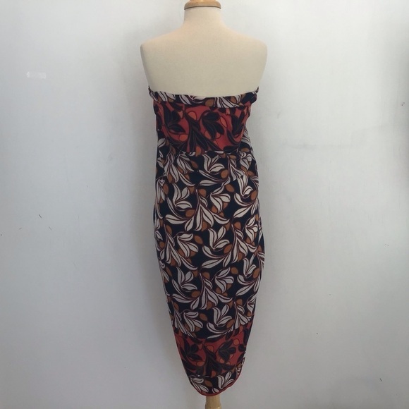 Ann Taylor large tropical print with border scarf/shawl/ coverup 79”x86” - Picture 5 of 11